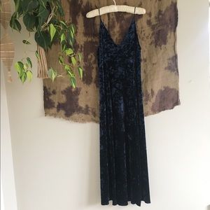 VINTAGE navy velvet maxi